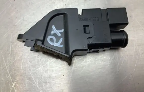 Lexus RX 330 - 350 - 400H Interior temperature sensor 135800870