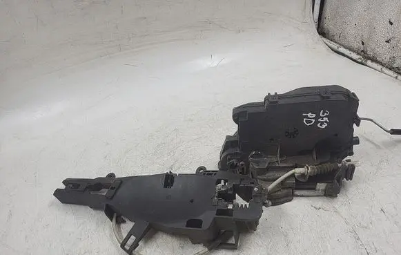BMW 3 E90 E91 Front door lock 7229466