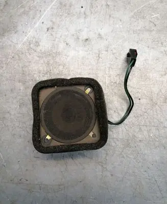 Chrysler 300M Panel speaker 04760371