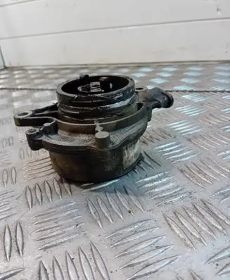 Vacuum pump