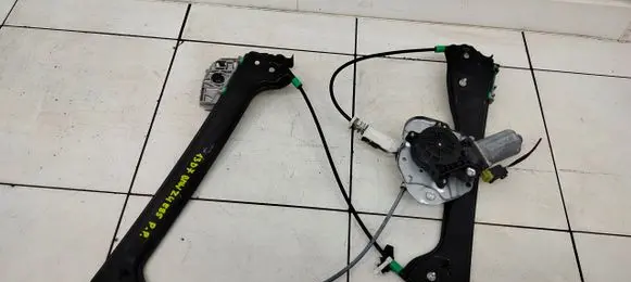 BMW Z4 E85 E86 Front door window regulator with motor 