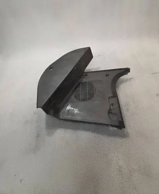 BMW 5 E34 Foot area side trim 