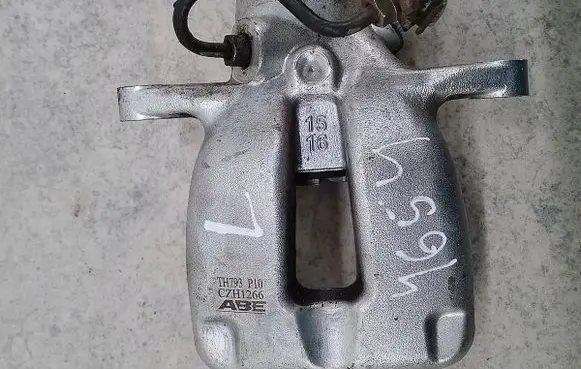Volkswagen Golf V Rear brake caliper TH793CZH1266ABE