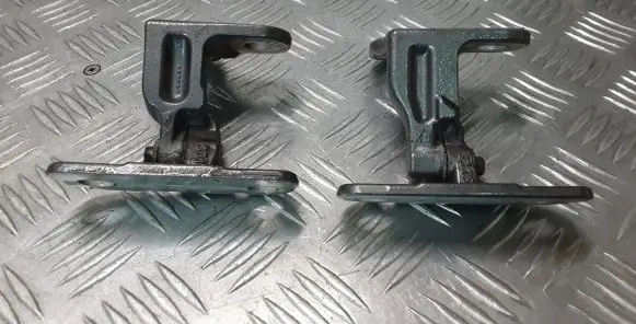 Jaguar XE Rear door hinge set CPLA228A66AC CPLA228A64AD