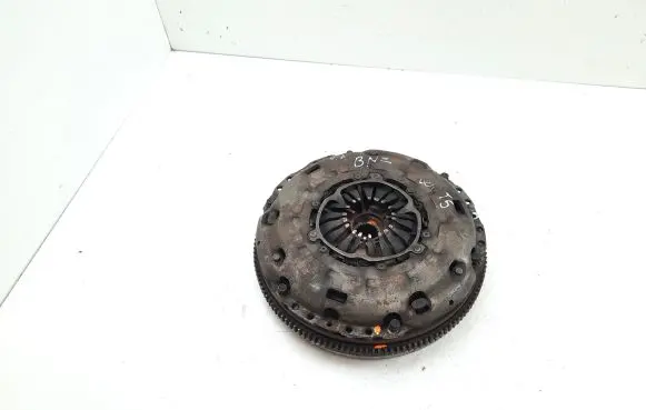 Volkswagen Transporter - Caravelle T5 Clutch set kit 324033110