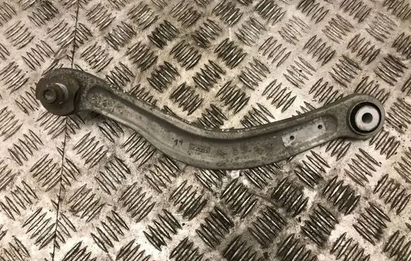 Mercedes-Benz C W204 Rear control arm 20407FI2