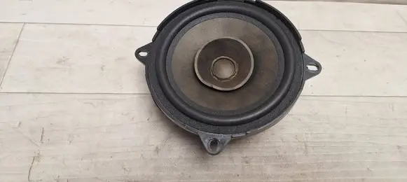 Dacia Sandero Front door speaker 8200715163
