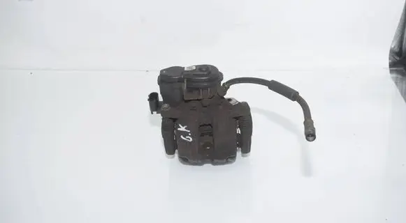 BMW 5 F10 F11 Rear brake caliper 6793047 34216793047