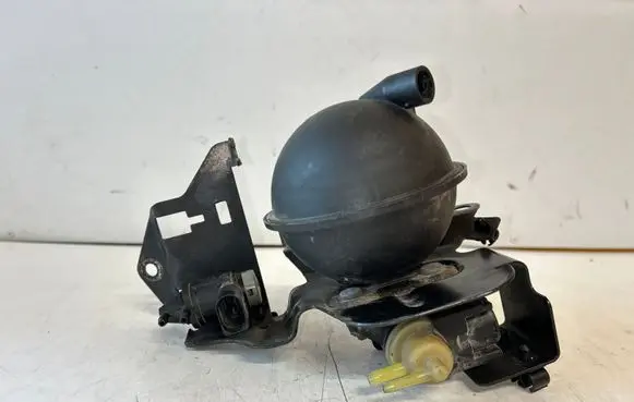 Audi A6 S6 C6 4F Turbo solenoid valve 1K0906283A