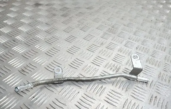 Mitsubishi Lancer VIII Engine coolant pipe/hose