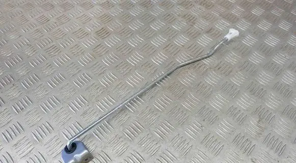 Mitsubishi Outlander Engine bonnet/hood prop rod/strut 