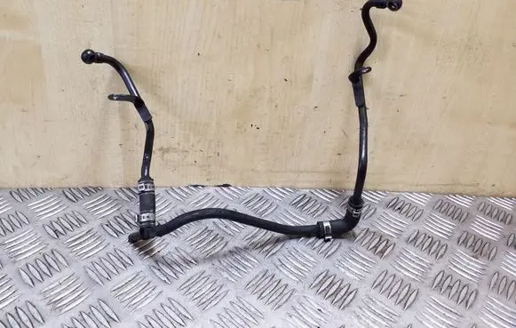 Volkswagen Touareg II Engine coolant pipe/hose 059121056C 059121055E