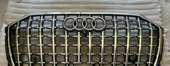 Audi A8 S8 D5 Front grill 4N0853651N