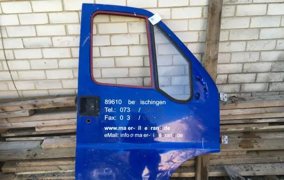 Fiat Ducato Front door
