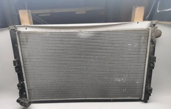 Coolant radiator