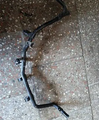 Audi A6 C7 Engine coolant pipe/hose 04l122157ba