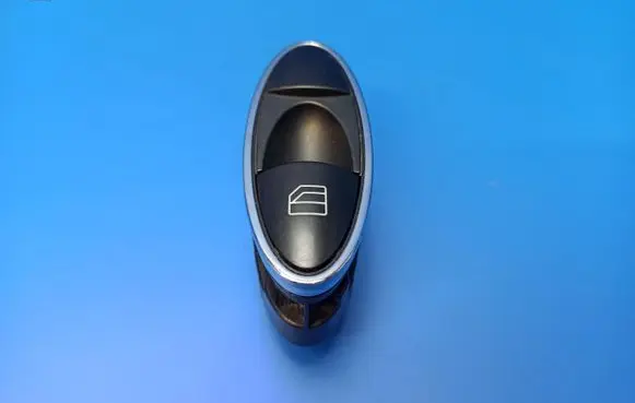 Mercedes-Benz E W211 Electric window control switch A2118211351