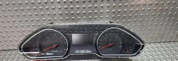 Peugeot 208 Speedometer (instrument cluster) S25053886 9805400480