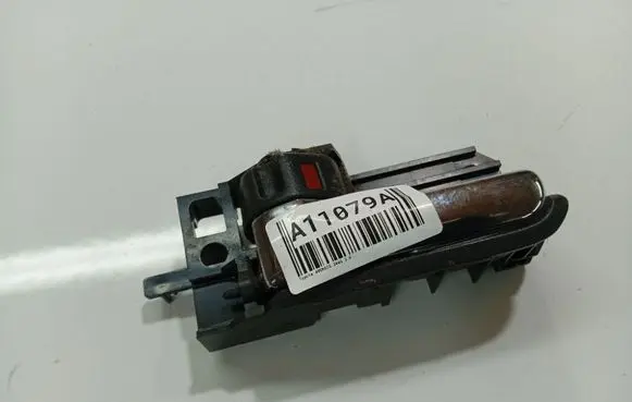Toyota Avensis T250 Rear door interior handle 