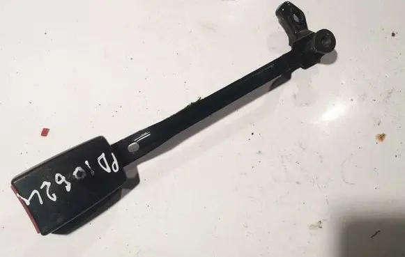 Audi A6 S6 C5 4B Front seatbelt buckle 4b0857755j