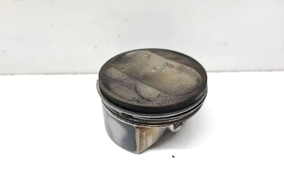 Toyota C-HR I Piston 37220