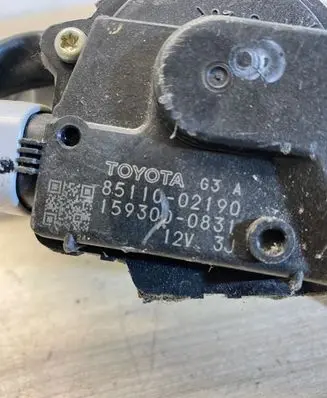 Front wiper linkage and motor