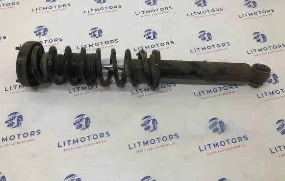 BMW 5 E39 Rear shock absorber with coil spring 33521092379