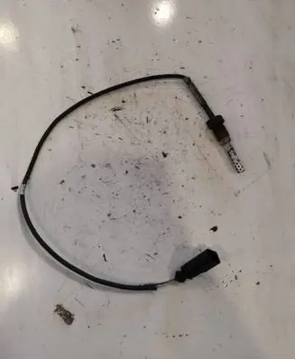 Volkswagen Crafter Lambda probe sensor 070906088 1J0973802