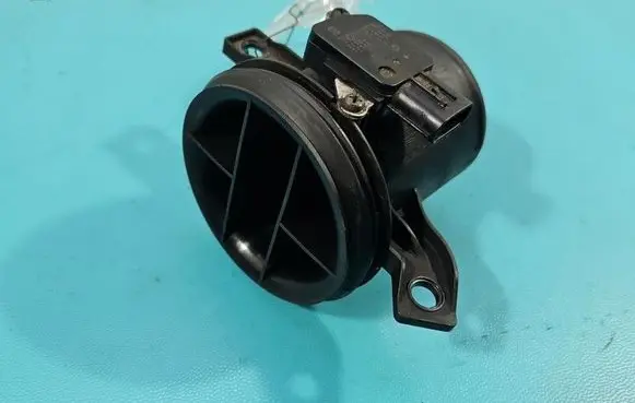 Toyota Auris 150 Mass air flow meter 22204-31020 IMPRK1522531