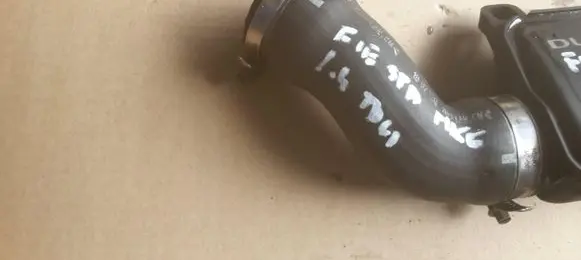 Ford Fiesta Air intake duct part