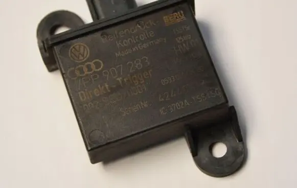 Volkswagen Touareg II Tire pressure sensor 7PP907283