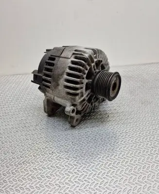 Seat Altea XL Generator/alternator 06F903023C 204068454