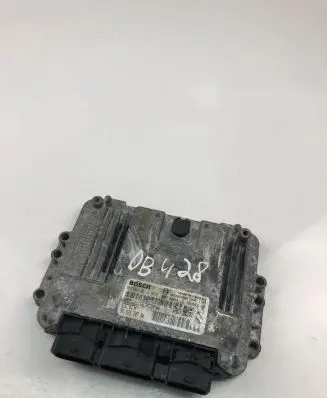 Citroen C4 I Engine control unit/module ECU 9662670780 0281011966
