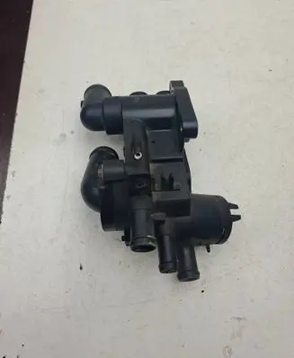 Audi A2 Thermostat/thermostat housing 032121111A