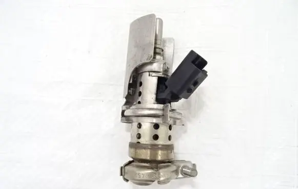 Citroen DS5 FAP injector 9813930180