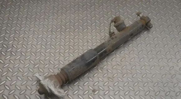 KIA Stinger Rear shock absorber/damper 55301J5260