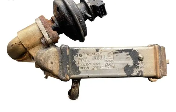 BMW 5 E60 E61 EGR valve cooler 11717800653