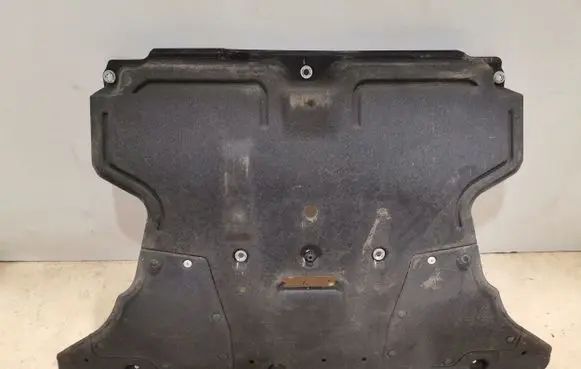 Front underbody cover/under tray