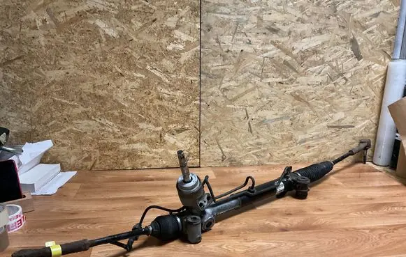 Toyota Avensis T250 Steering rack P13292337 TNG0969A2097 G0969A2097