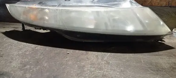Honda Civic Headlight/headlamp 0301226602
