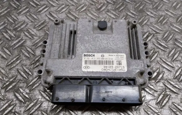 KIA Ceed Engine control unit/module