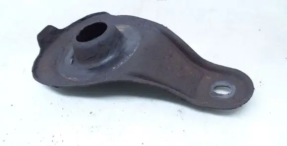 Toyota Avensis T270 Coil spring/strut mount 
