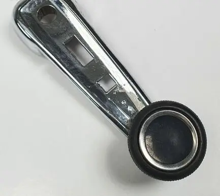 Mercedes-Benz COMPAKT W115 Rear door window winding handle 