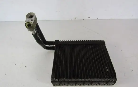 Ford Focus C-MAX Air conditioning (A/C) radiator (interior) 3M5H19860AF