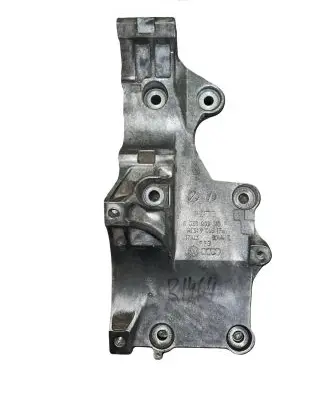 Volkswagen PASSAT B6 Generator/alternator bracket 03G903143F