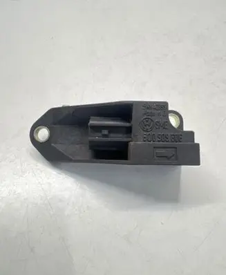 Volkswagen Caddy Airbag deployment crash/impact sensor 6Q0909606 5WK42995