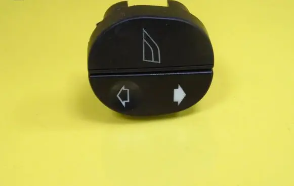 Ford Fiesta Electric window control switch 03153400
