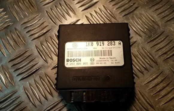 Volkswagen Golf V Parking PDC control unit/module 1K0919283A