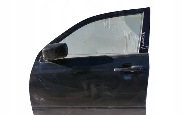 Mitsubishi Outlander Front door