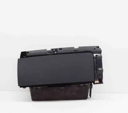 Tesla Model S Glove box